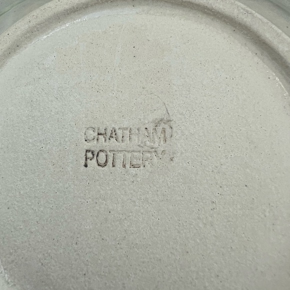 Cape Cod Chatham Pottery Hydrangea Plate 8” Width X 1.5” Height - Picture 16 of 16